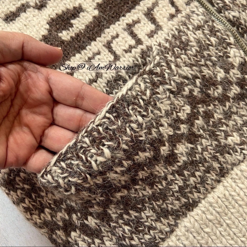 Faherty NWT Peruvian handknit sun & wave cardigan {PRICE FIRM} *shop@iamwarrior - Picture 8 of 12